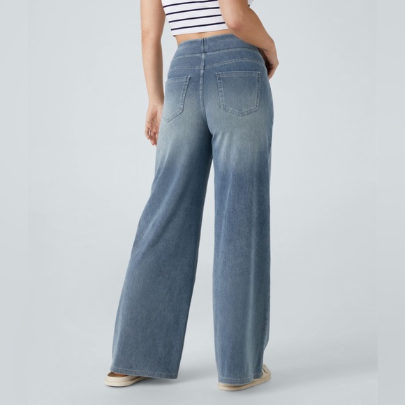 Halara wide leg bundle! size 8-10 (M) - Picture 7 of 12